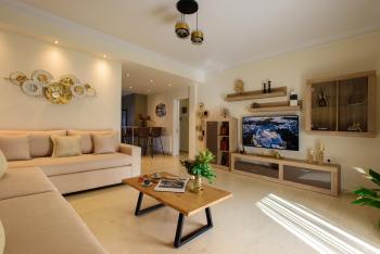 Blue Ark Harmony Residence, Афины (фото 2)