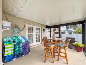 Ruby's Retreat, southwest facing, heated pool, private backyard, Cape Coral (zdjęcie 4)
