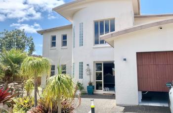 Amazing Seaview House, Auckland (photo 4)