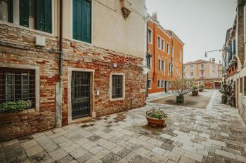 Autentico rifugio veneziano Bilocale nel cuore di Cannaregio, Venecia (foto 2)