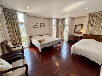 Samsen Suites Spacious 2BR Contemporary Thai Style, Bangkok (photo 3)