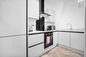 Cozy Apartment - Pet Friendly - Street Parking - Free Netflix 4BR, Birmingham (fotografie 4)