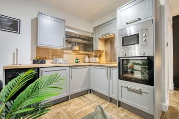 Spacious 4 Bedroom Apt Near West End Glasgow, Glasgow (Foto 3)