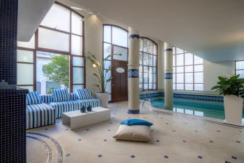 Ma Maison No8 Downtown Villa, Indoor Heated Pool, Athens (photo 2)