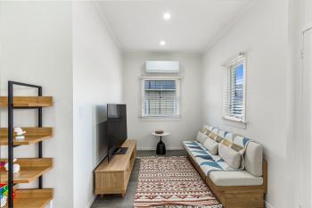 3BR Home w Ample Parking 10 Min to Auckland CBD, Auckland (zdjęcie 4)