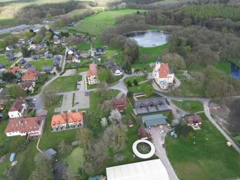 Bernsteinschloss, Wendorf (fotografie 3)