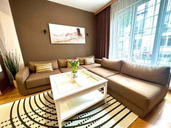 City Center Spacious 2BR near Vitosha Blvd, Sofia (Foto 2)