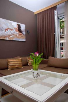 City Center Spacious 2BR near Vitosha Blvd, Sofia (Foto 3)
