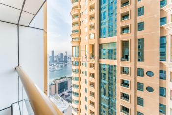 Upgraded 2BR with Partial Sea and City Views Near the Beach, Elite Residence, Dubai Marina by Deluxe Holiday Homes, Dubaï (photo 4)