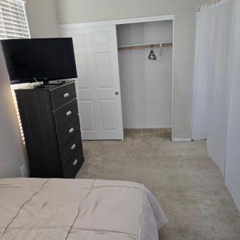 Furnished room in big home, Las Vegas (photo 4)
