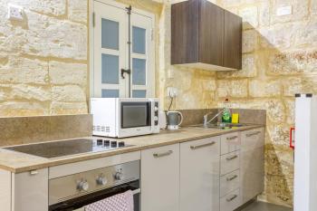 Cosy 1BR home in the heart of vibrant Valletta by 360 Estates, Валетта (фото 4)