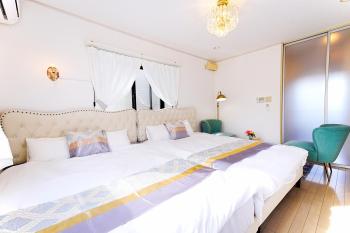European villa, Tokyo (photo 2)