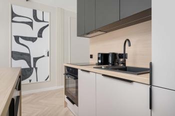 Elegant Apartment with Parking near the Odra River by Renters Prestige, Breslau (Foto 3)