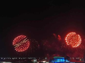 Mall of asia fireworks view from balcony 15floor, Manila (photo 3)
