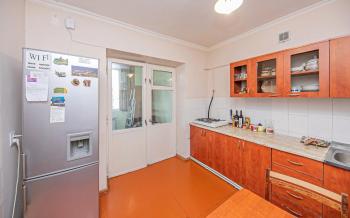 Super Location - Shared bathroom and kitchen, Ereván (foto 4)