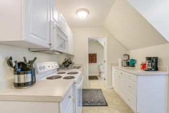 Hike, Golf and Boat Wake Forest Home with Yard, Wake Forest (zdjęcie 2)
