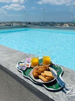 NEW 2BD Aprt with Shared Rooftop Pool B3, Athen (Foto 4)