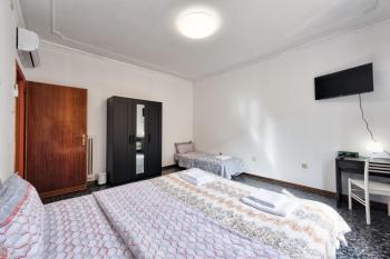 Cozy Best Room In City With Free Parking, Venice (photo 5)