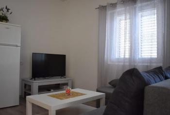 Apartment Doris, Gradac (zdjęcie 2)