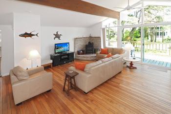 Langtree - Pet friendly, waterfront with boat dock!, Deep Hole (foto 4)