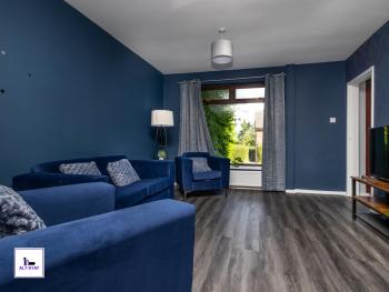 Newhall by Alt-Stay Leeds 3 Bed Home Contractor and Relocation Accommodation with Fully Equipped Kitchen, Laundry, Parking, Garden, Smart TV and Wi Fi - Long Stay Ready with Weekly and Monthly Rates, Leeds (fotografie 4)