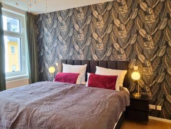 maremar - Style-Loft am Ferberturm - 2 Schlafzimmer - Luxus Boxspringbett - Arbeitsplätze - Highspeed WLAN, Gera (Foto 2)