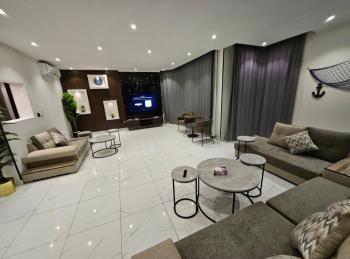 شقة بنظام فيلا مستقلة بالكورنيش apartment with villa system, Dschidda (Foto 4)