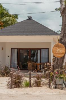 Sunscape Villa - Beachfront and private pool, Gili Air (zdjęcie 2)