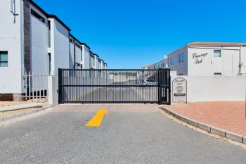 Retro Rest - walking distance to Beach, Langebaan, Langebaan (fotografie 4)