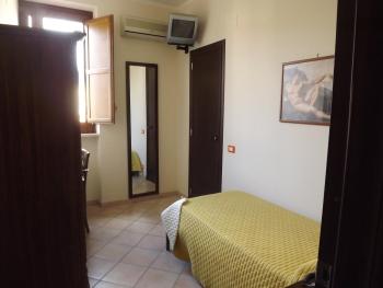 Hotel Columbia, Palermo (foto 3)