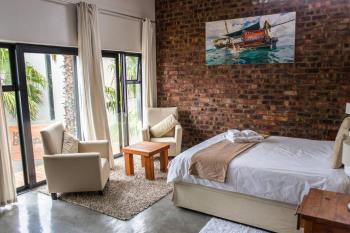 Sunset Mansion, Cape Town - Rooftop Pool Villa - Walk to Beach, Mountain Views!, Kapstadt (Foto 2)