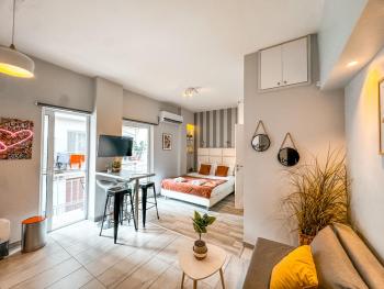 Walk to Markets from a Cozy Studio by Cielo Homes, Atény (fotografie 4)