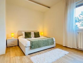 Cozy Apartment 10 min to Venice by Tram & Free Parking, Venice (photo 3)
