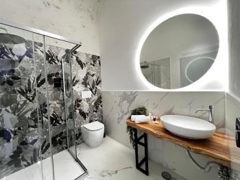ESE luxury spa suites - elegant jacuzzi suite, quiet&central, Rome (photo 4)