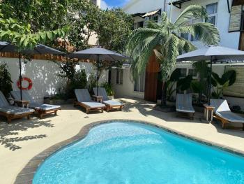 TRR3 Apt near Beach with Fine Cuisine & Pool, Grand Baie (zdjęcie 2)