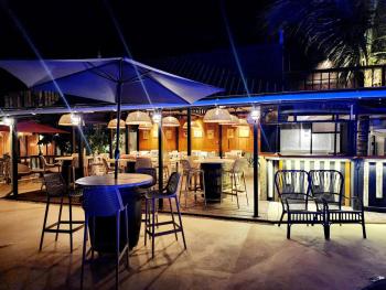 TRR3 Apt near Beach with Fine Cuisine & Pool, Grand Baie (zdjęcie 4)