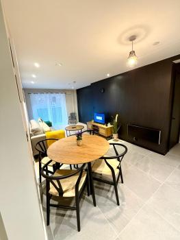 Elegant 2-Bed 2-Bath Apt in Manchester with Balcony, Manchester (fotografie 3)