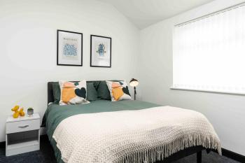 10min Walk To Stadium Sofabed Wm & Dishwasher, Liverpool (photo 5)