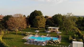 RED ONE, Maranello (foto 2)