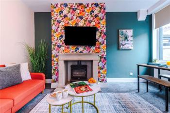 Chic & Modern Escape, Manchester (photo 2)