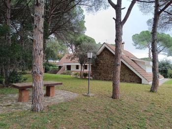 House with a large garden and a pool, Calonge (foto 4)