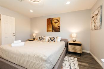 Beautiful Spacious 3 Bedroom House Tesla Connect, Las Vegas (foto 5)