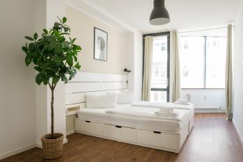Fantastic 2 Bedroom Apartment, Berlino (foto 4)