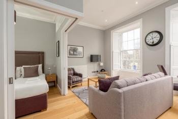 Destiny Scotland - Princes Street Residence, Эдинбург (фото 2)