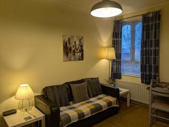 Apartment with Outside Patio and Car Space, Durham (photo 3)