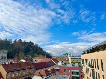 Riverside Loft - Castle View & Free Parking & Terrace, Ljubljana (Foto 2)
