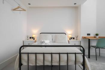 Independent Kitchen, Desk & Washer FreeParking, Liverpool (fotografie 3)