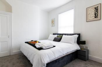 Luxe & Stylish Home in Manchester near city center, Manchester (photo 5)