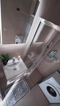 Studio Old town w Balcony only 5 min Danube river, Bratislava (Foto 4)