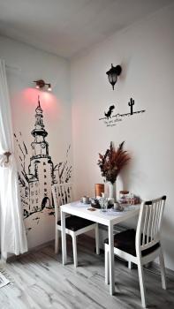 Studio Old town w Balcony only 5 min Danube river, Bratislava (Foto 3)
